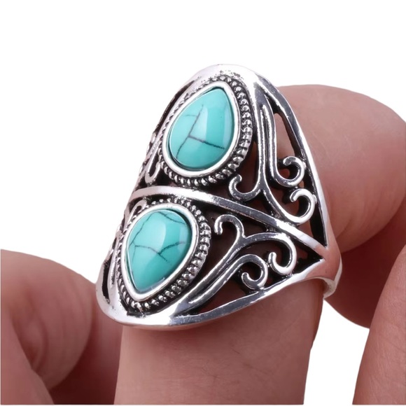 Vintage Style Double Turquoise and Silver Boho Ring - Picture 4 of 5